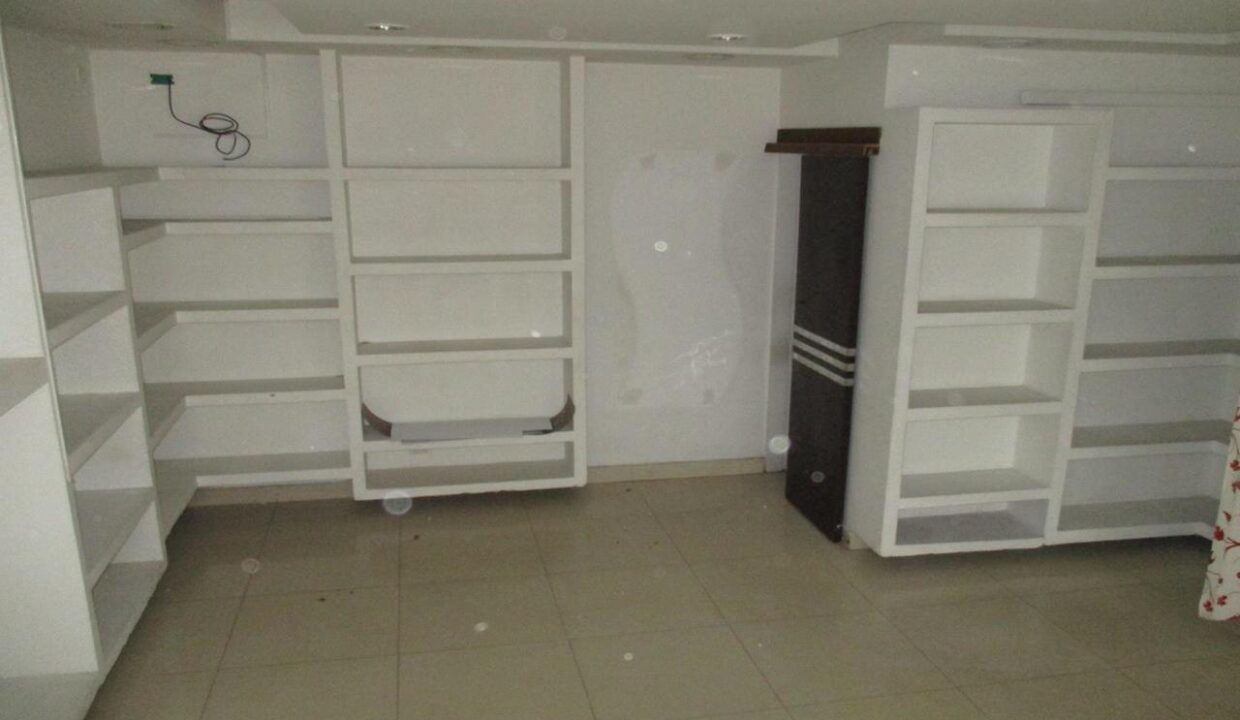 000011F1.jpg