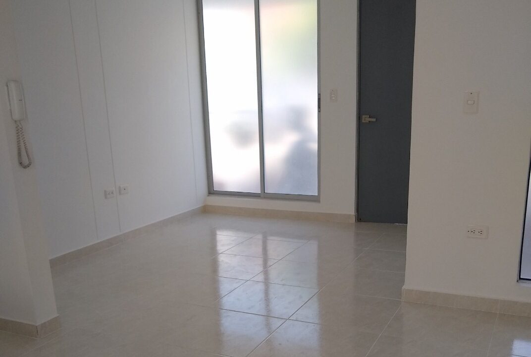 3530F5.jpg