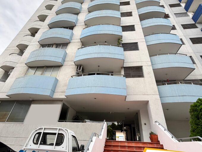 LLERAS-APARTAESTUDIO-Código 4105