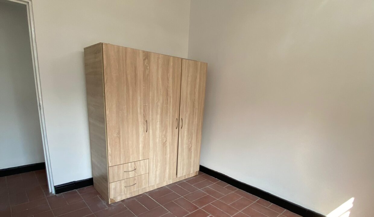 000233F8.jpg