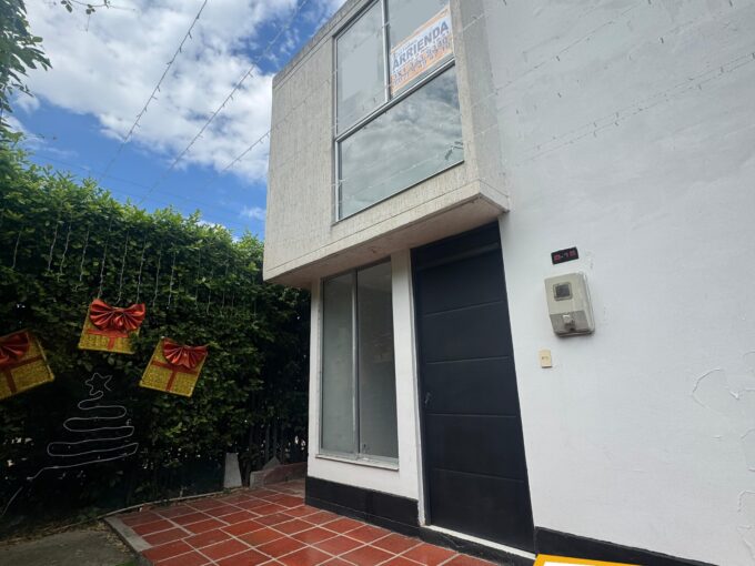 TRAPICHES-CASA-Código 4129