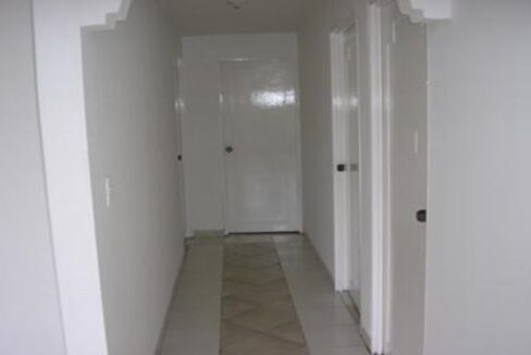 001063F2.jpg