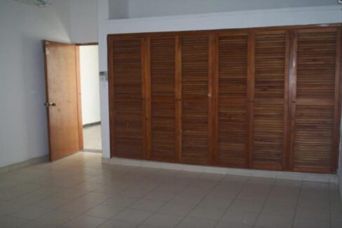 001904F5.jpg