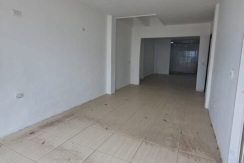 V4004F1.jpg
