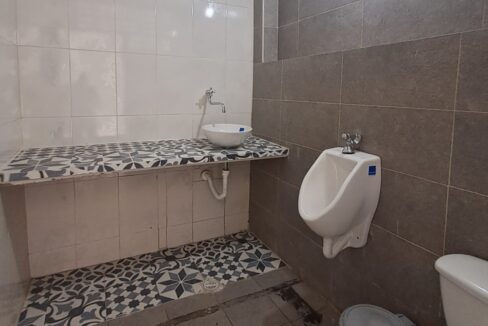 V4004F4.jpg