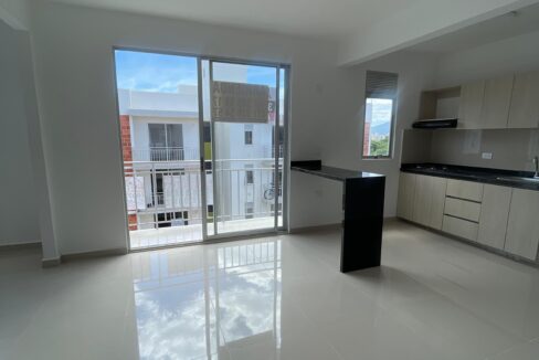 V4069F1.jpg