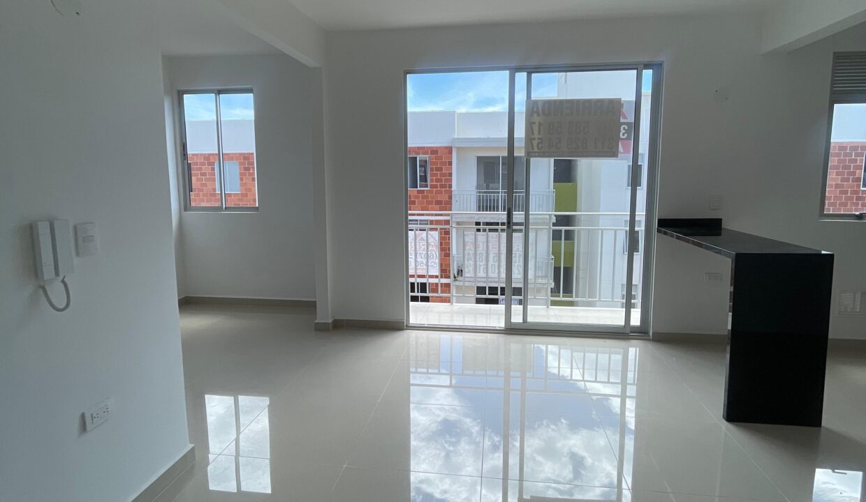 V4069F3.jpg
